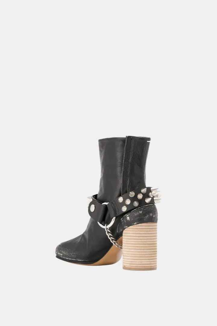 Angy Ankle Boots Studded