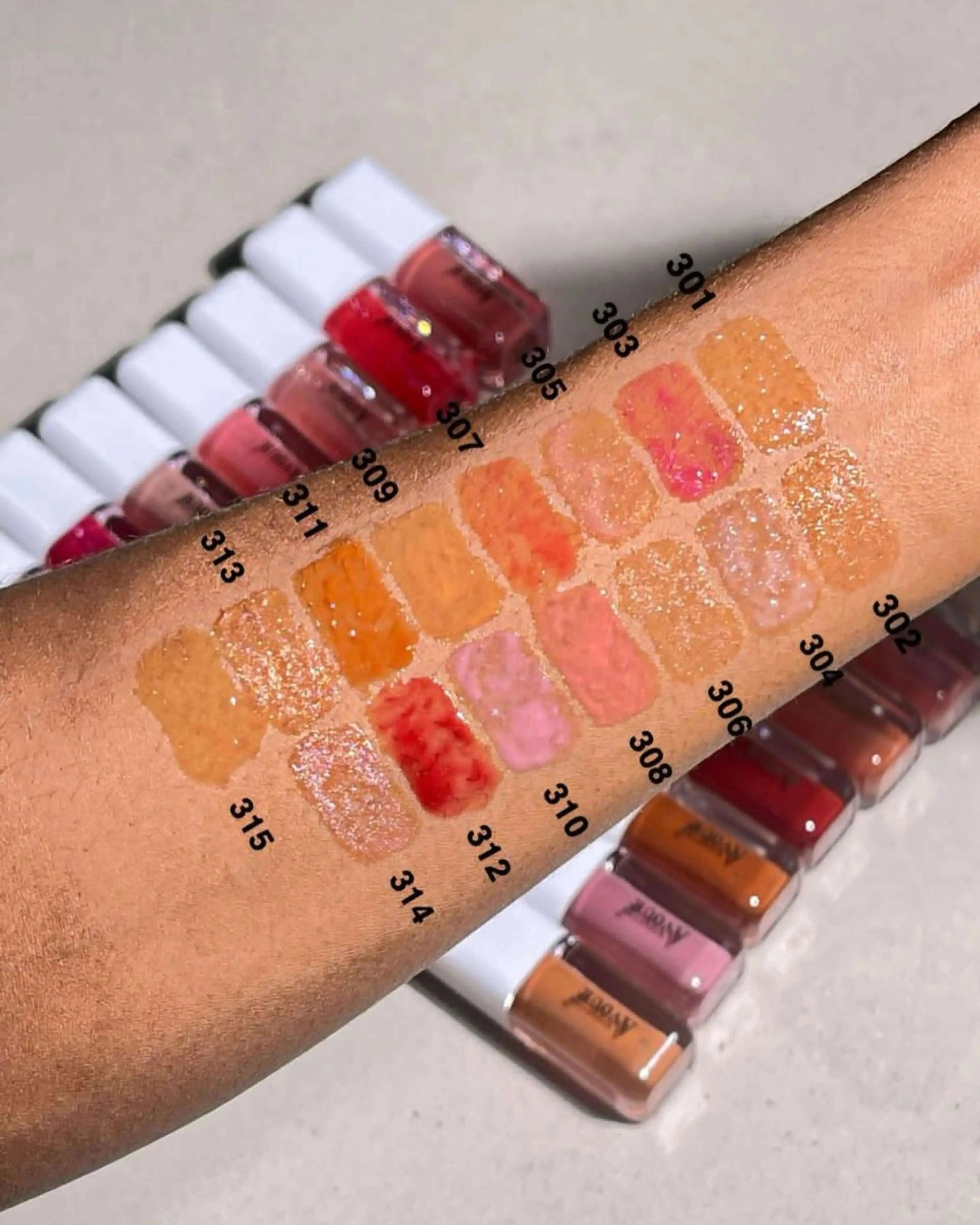 Avour Sparkling Mirror Lipgloss
