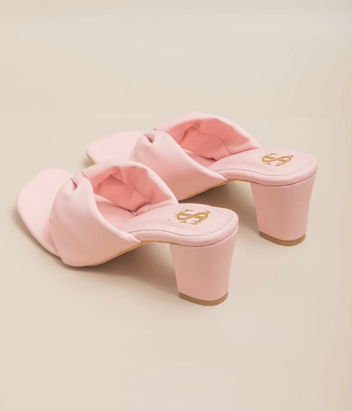 Baby pink Cushiony heels
