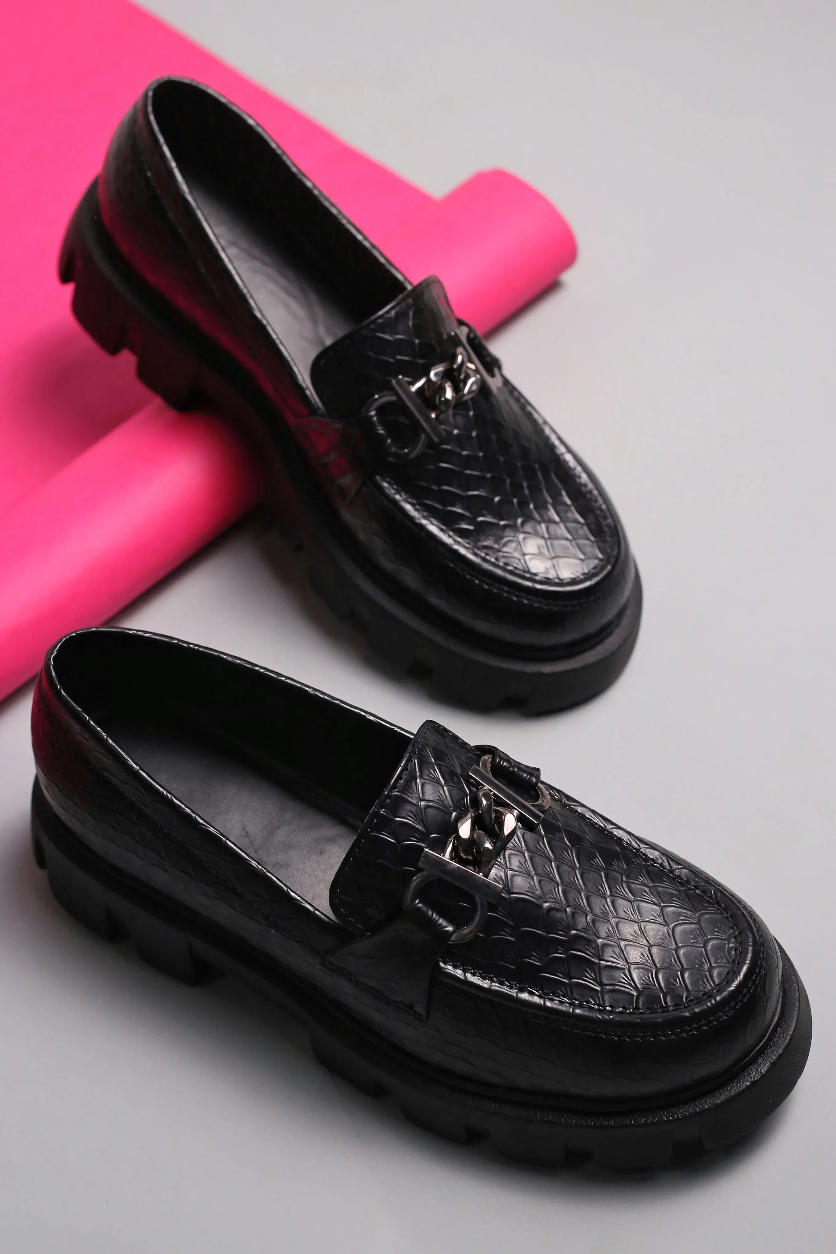 Brauch Black Patterned Buckle Embellished Loafer Shoe