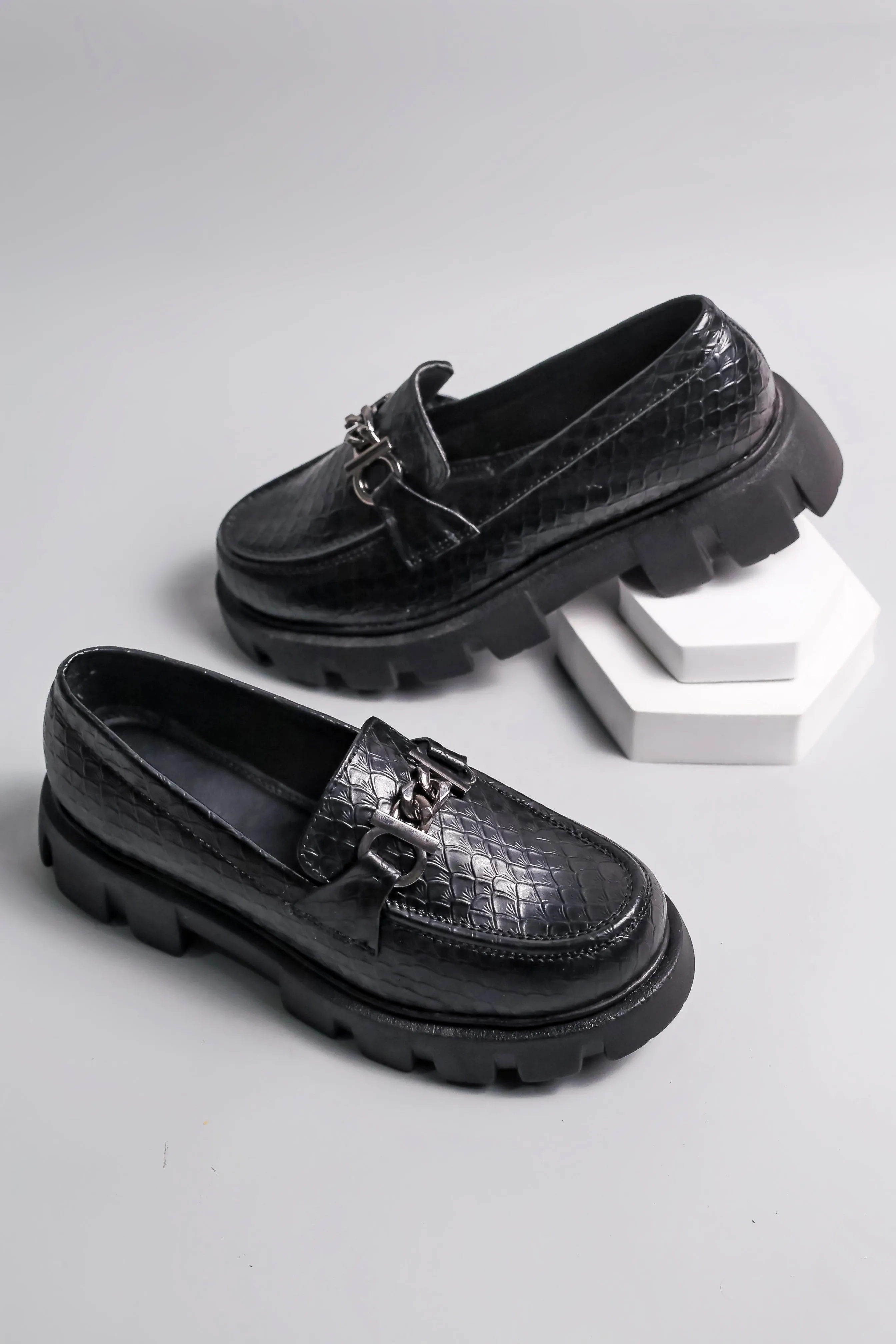 Brauch Black Patterned Buckle Embellished Loafer Shoe