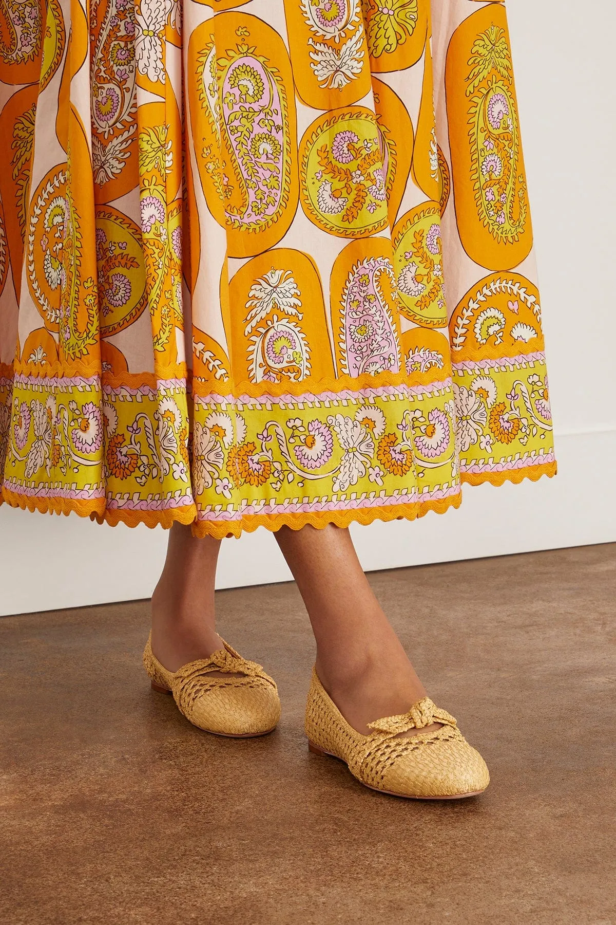 Clarita Ballerina Raffia Shoes in Natural