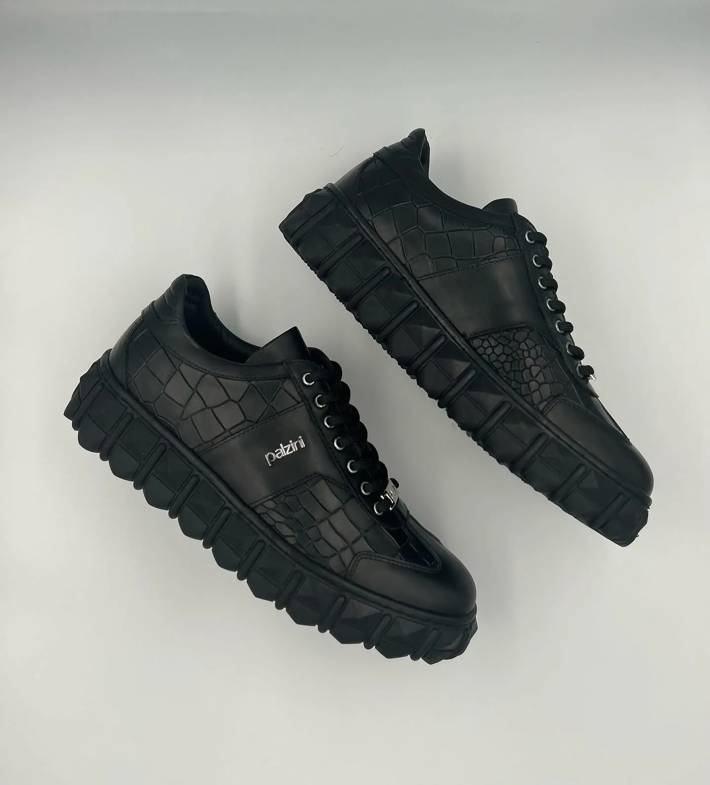 “COBRA” LOW-TOP PALZINI SNEAKERS IN CROC-PRINT LEATHER