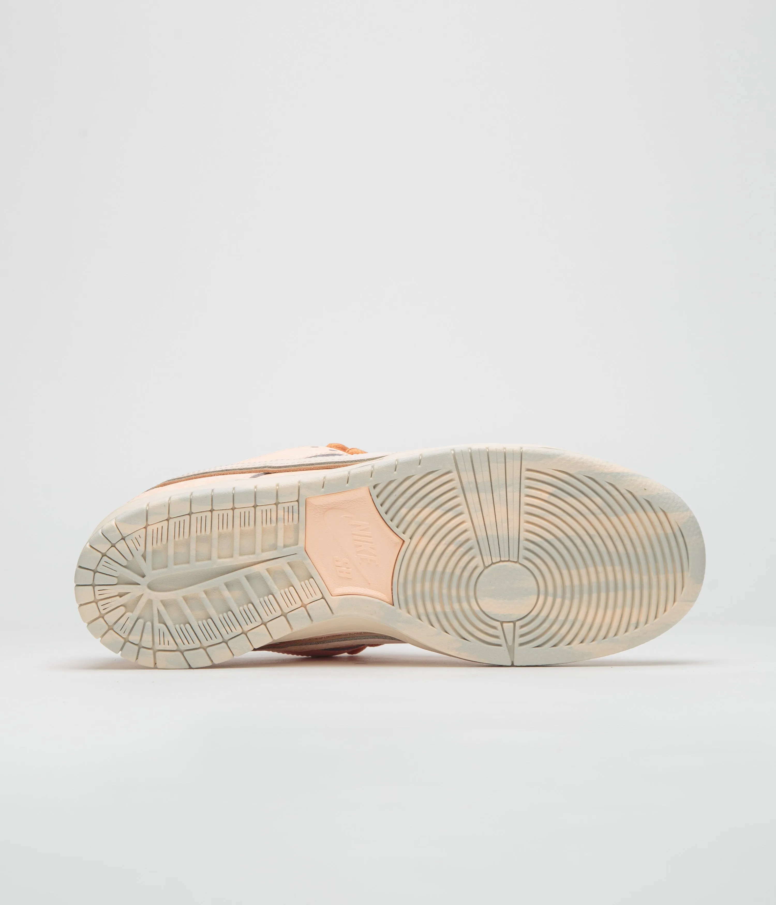 Nike SB Dunk Low Pro Premium 'Trocadero Gardens' Shoes - Amber Brown / Guava Ice - Crimson Tint - Hemp