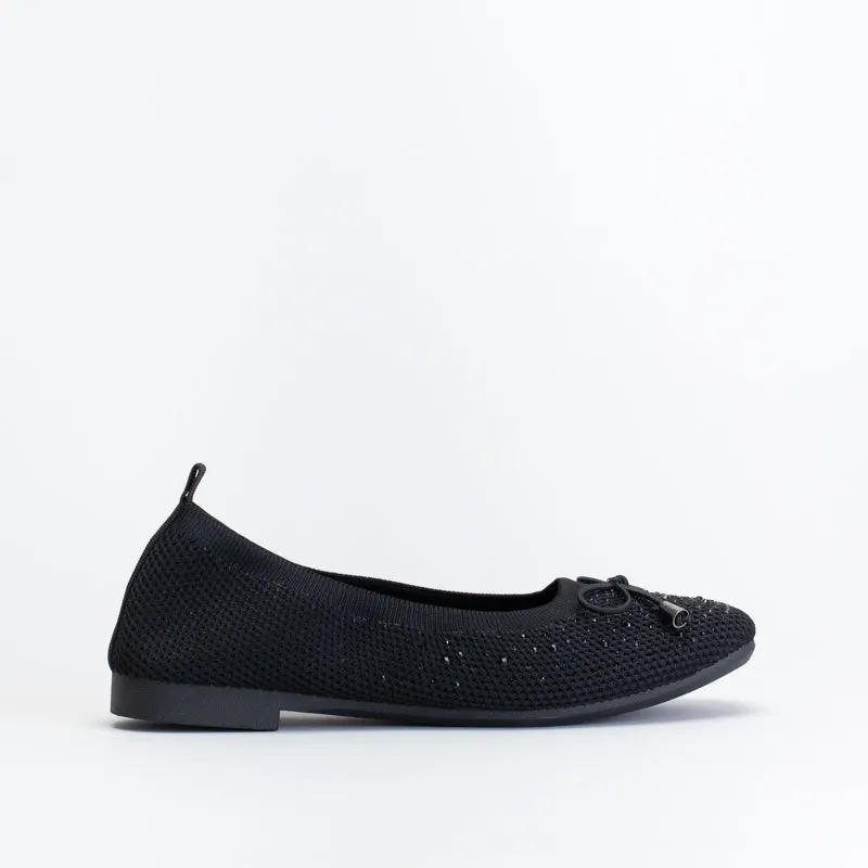 Pierre Cardin Women Knit Diamnate Pump _ 152967
