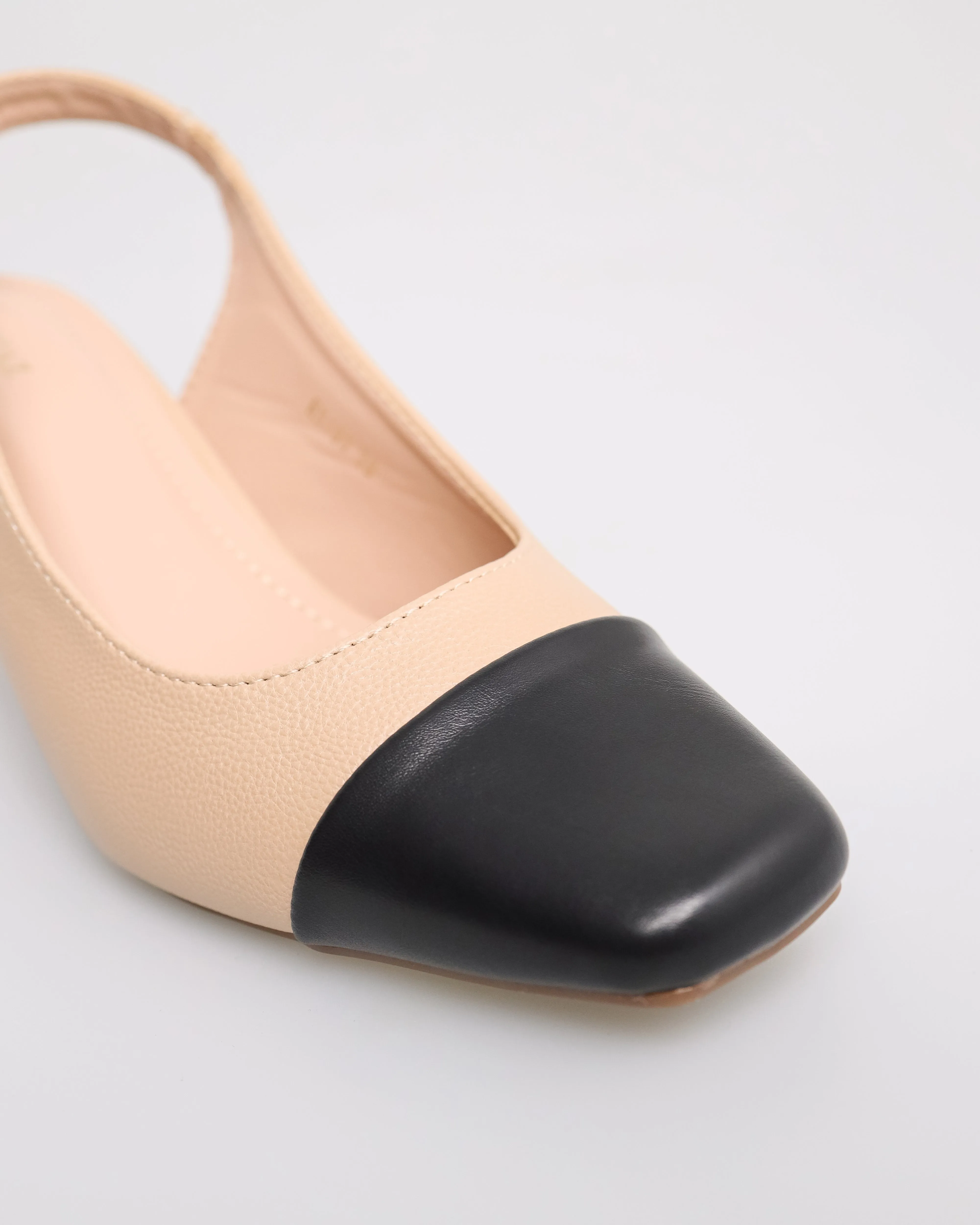 Tomaz NN198 Ladies Cap Toe Slingback Heels
