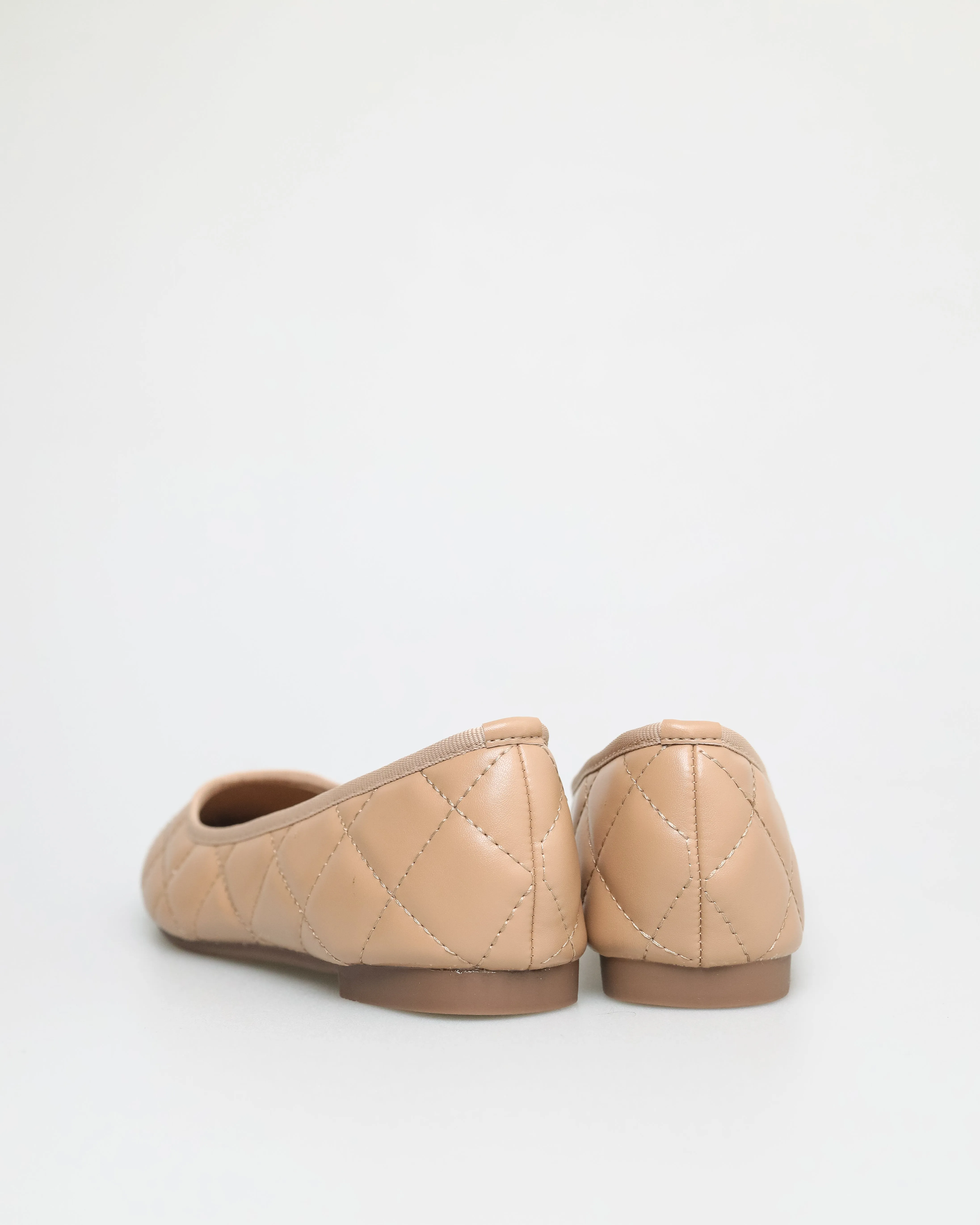 Tomaz NN252 Ladies Quilted Ballerina Flat (Beige)