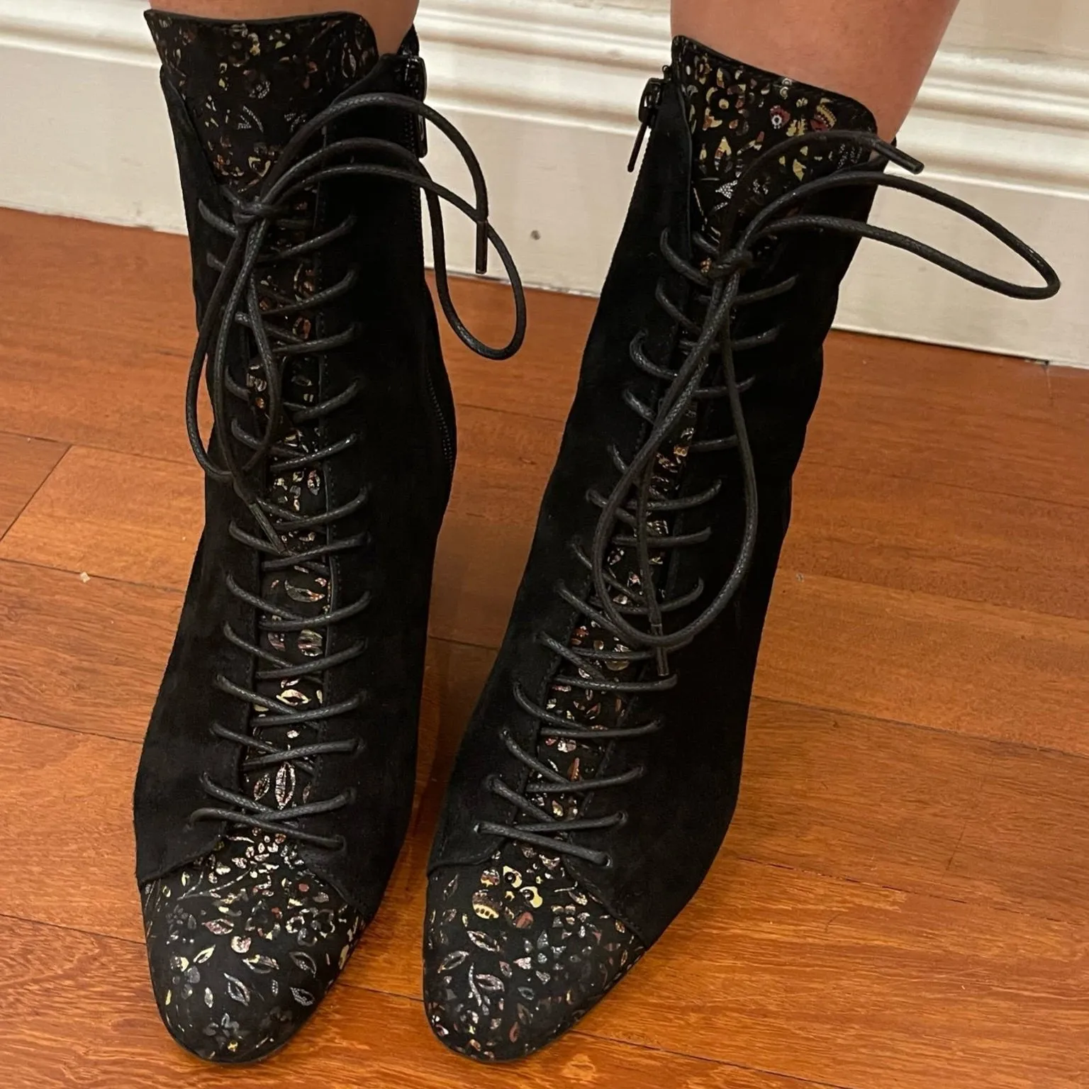 Venezia - Black Suede/Floral