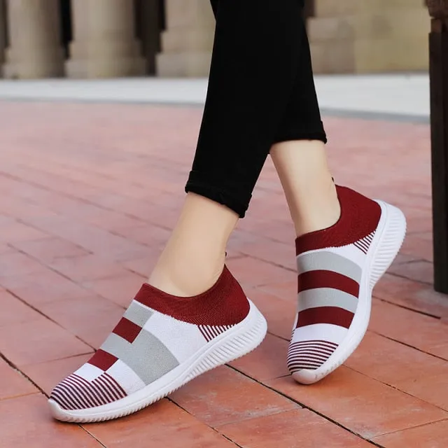 Womens Casual Shoes Woman Mesh Sneakers Women 2021 New Spring Knitted Flat Ladies Shoes Slip on Female Footwear Plus Size 35-43