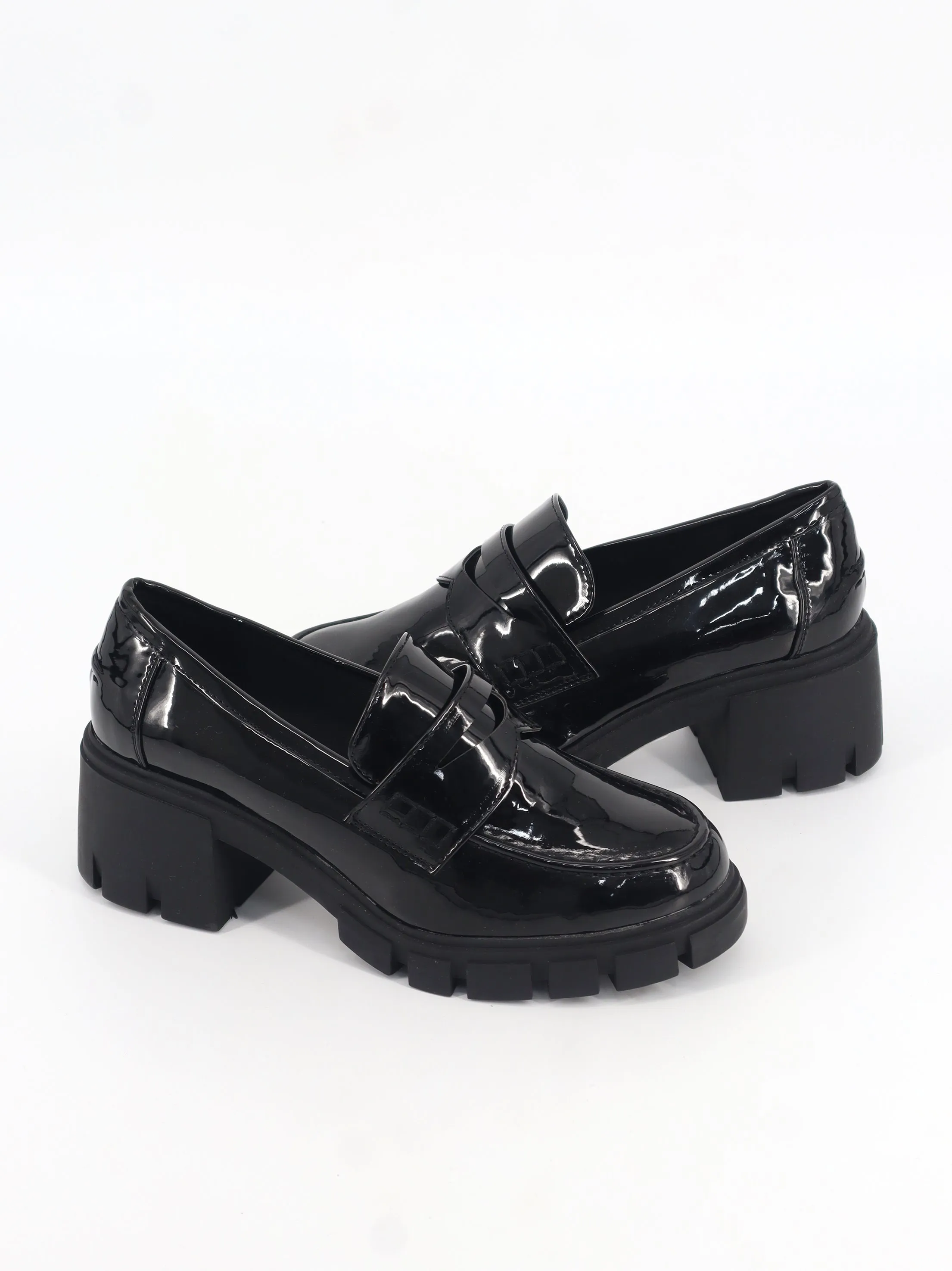 Women's Patent Leather Slip On Shoes,Black